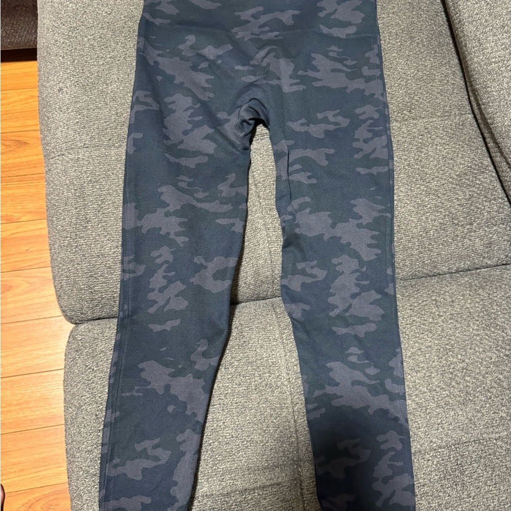 SPANX Kids Navy Camouflage Leggings